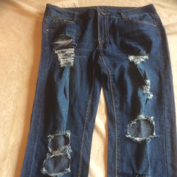 NWT LXJ size 2X distressed jeans - Picture 8 of 10